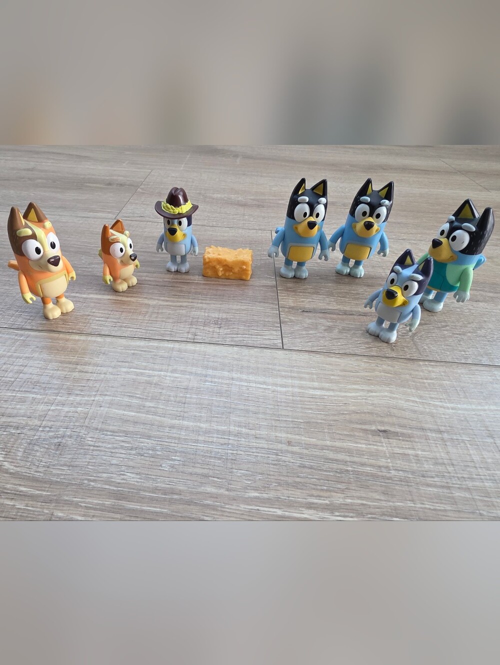 Bluey Character Figure Toy Set - 7 Ct